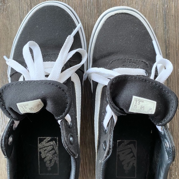 Womens Vans - Picture 6 of 9